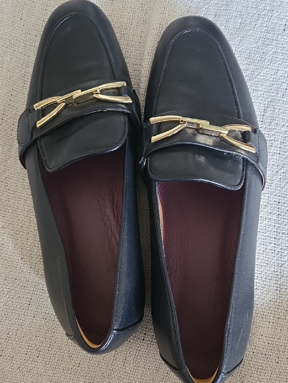Vero Cuoio Navy Leather Heeled Loafers